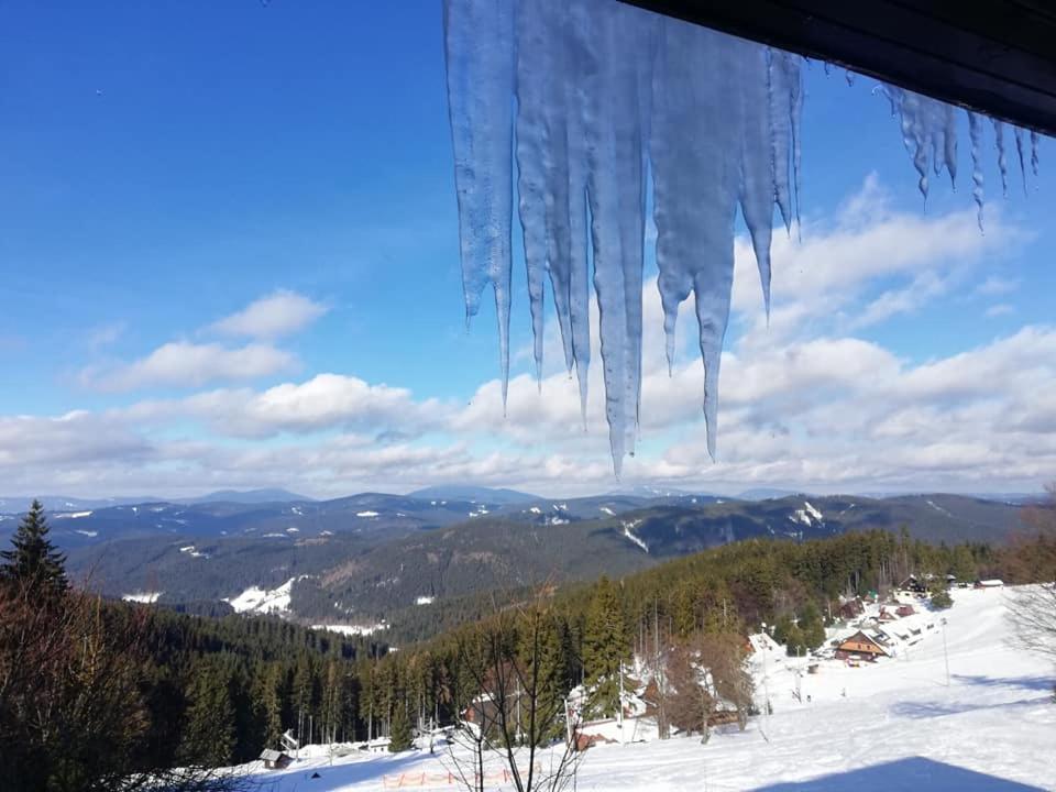 Hotel Fran Trencsénmakó Kültér fotó
